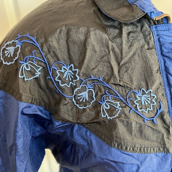 Vintage Lavon Women's 90s Windbreaker Floral Embroidered Full Zip Jacket Small - Picture 7 of 15